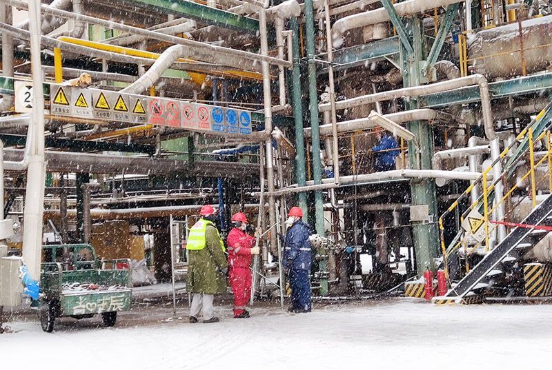 大修进行时：不惧风雪  检修正酣
