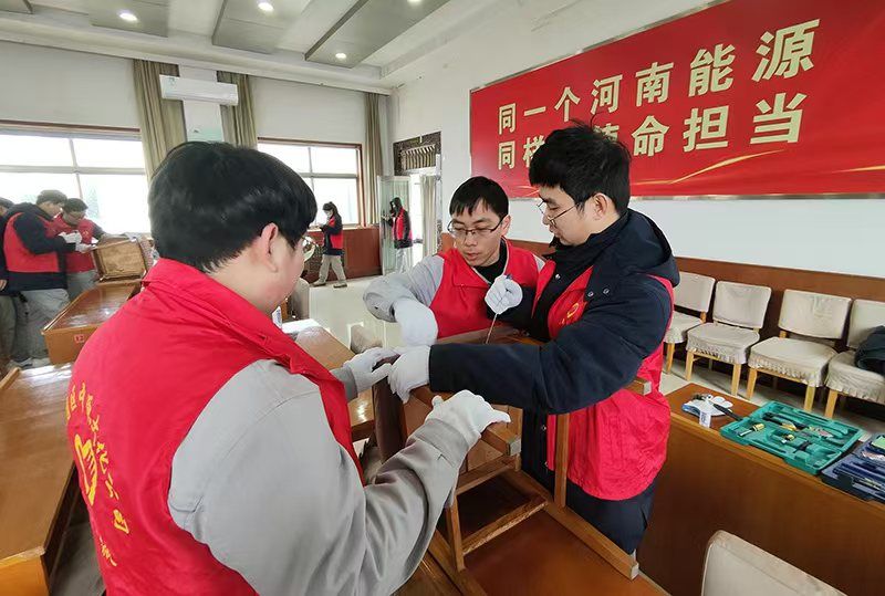 濮阳园区：开展学雷锋志愿服务活动